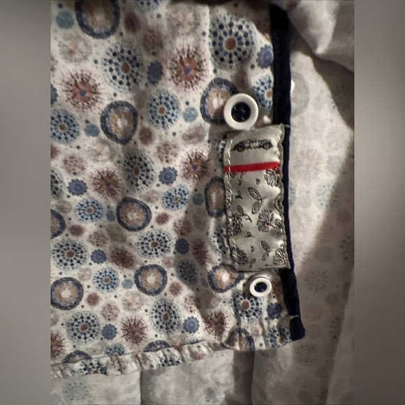 Dario Beltran shirt size L 42 16 1/2 embroidery Logo multi color print design - Picture 2 of 7